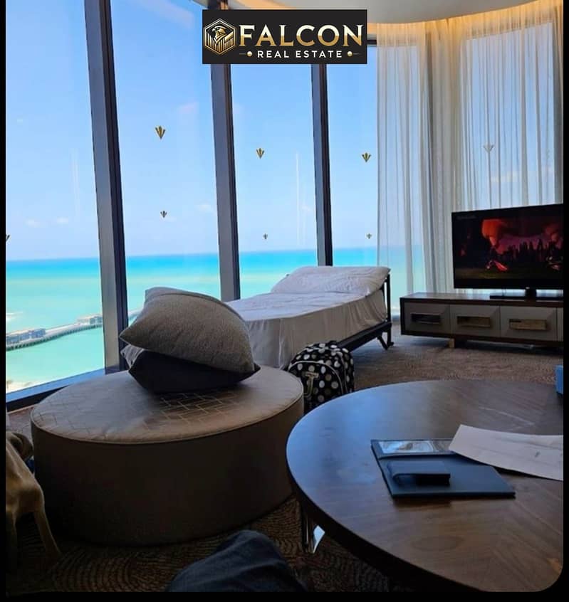 10 a227838f-7caa-440a-9cbf-c4af8240ef06. jpg