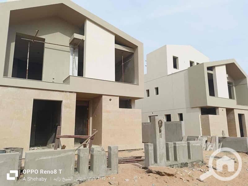 6 5c4f343f-1a67-4d5a-a2e1-8077c5069a0c. jpg