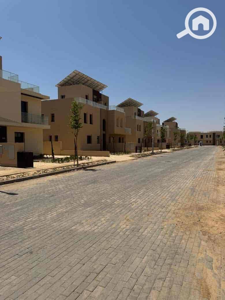 17 b2f64aeb-43bd-4e3d-9036-8220abe5178a. jpg