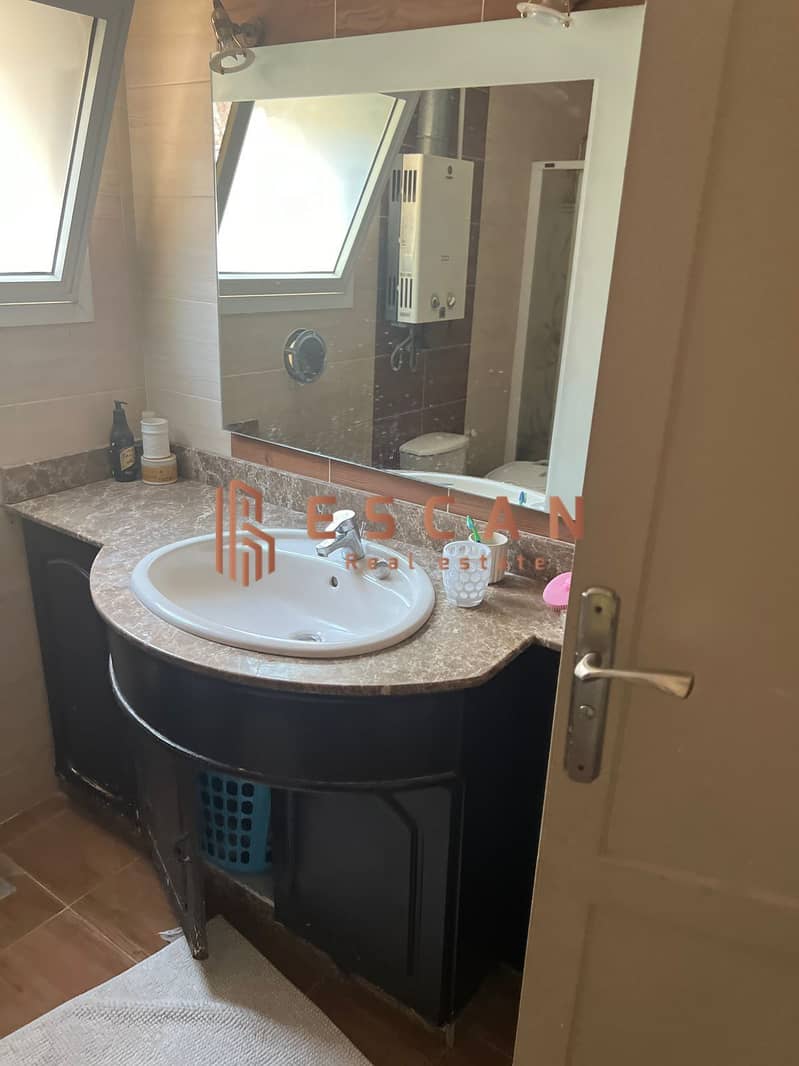 11 U814097 (10). jpeg