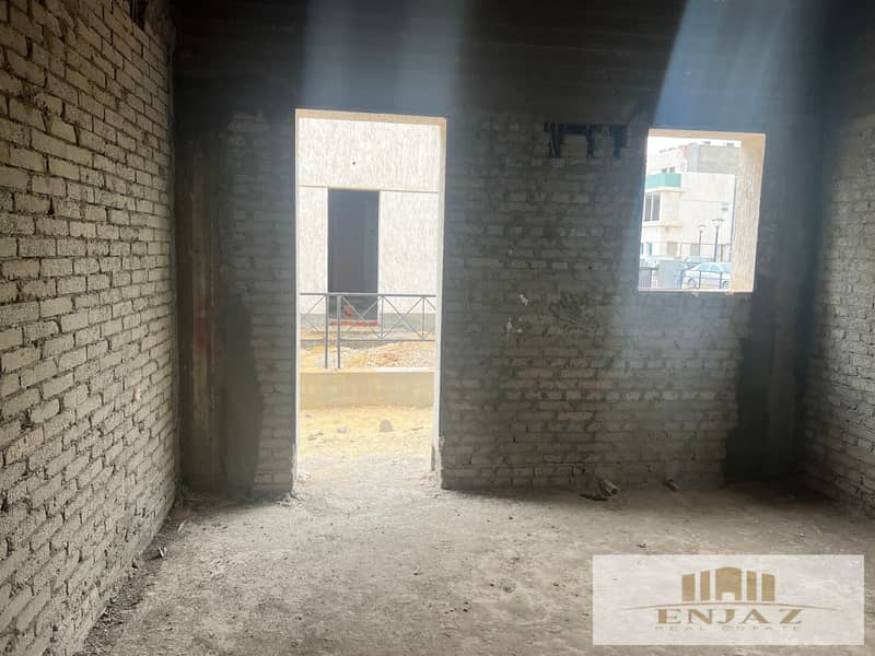 6 1c7be847-17f3-49fb-bb33-8574e6d2ba83. jpg