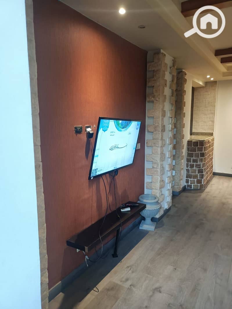 3 52c39a3a-f0e3-47ee-a6a5-04dfc00ab820. jpeg