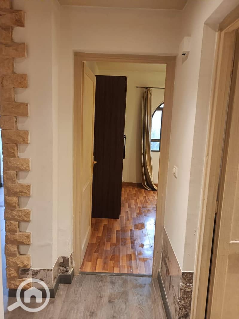 5 b5ee1522-93b9-46cd-bf3c-188a788807d3. jpeg