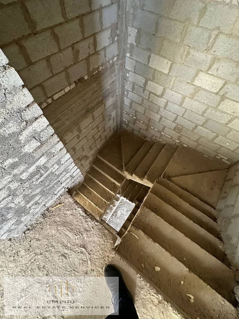 7 WhatsApp Image 2025-10-09 at 12.20. 01 PM. jpeg