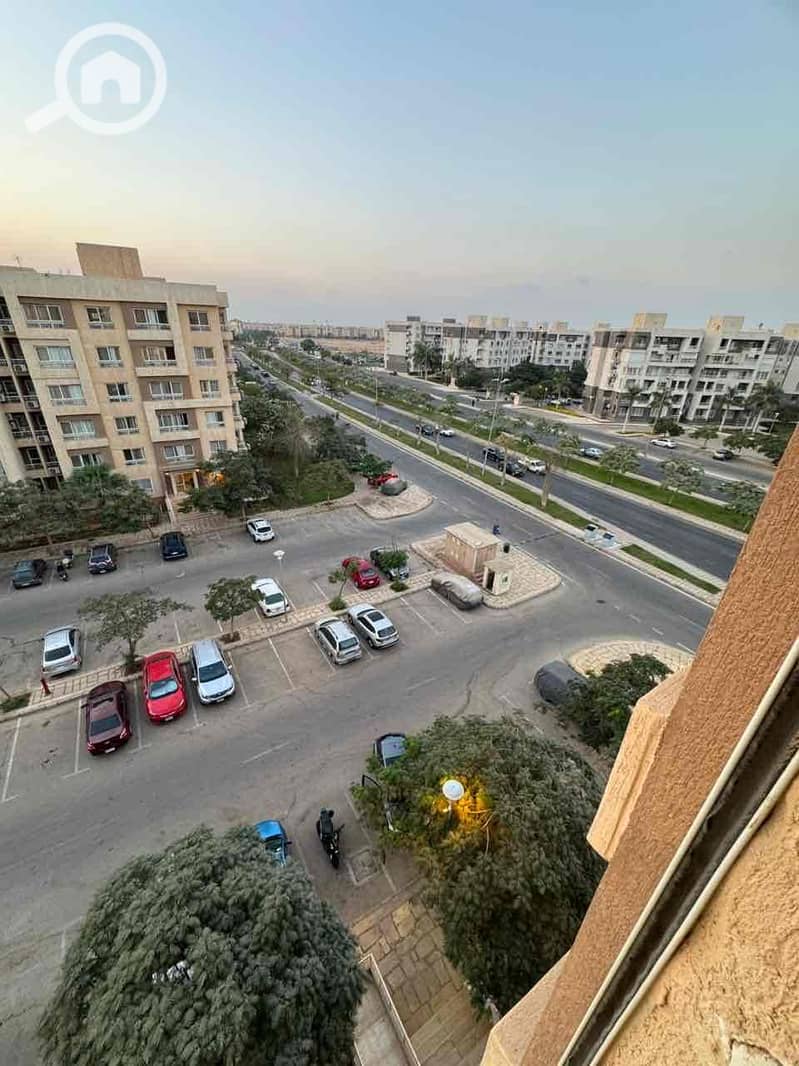 3 7255e758-d919-46ff-bf8e-cd995287c945. jpg