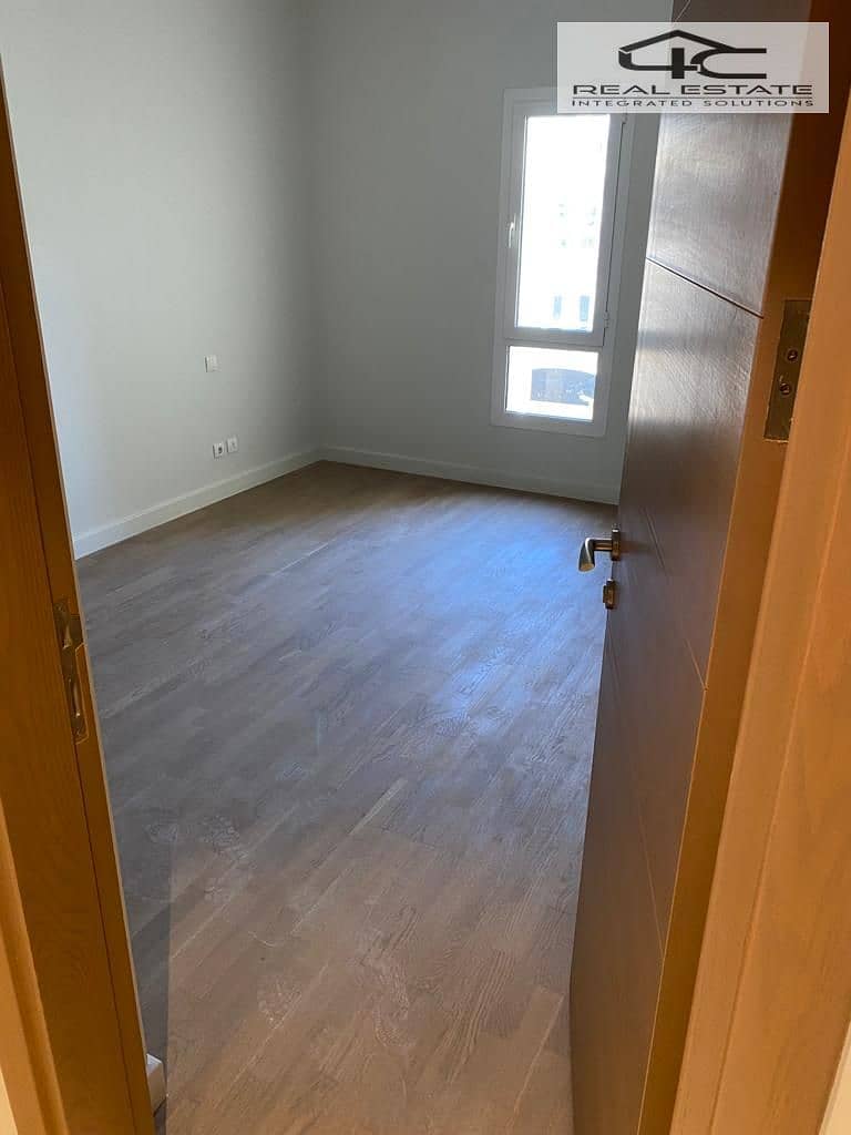 8 WhatsApp Image 2025-12-04 at 6.02. 35 AM (2). jpeg