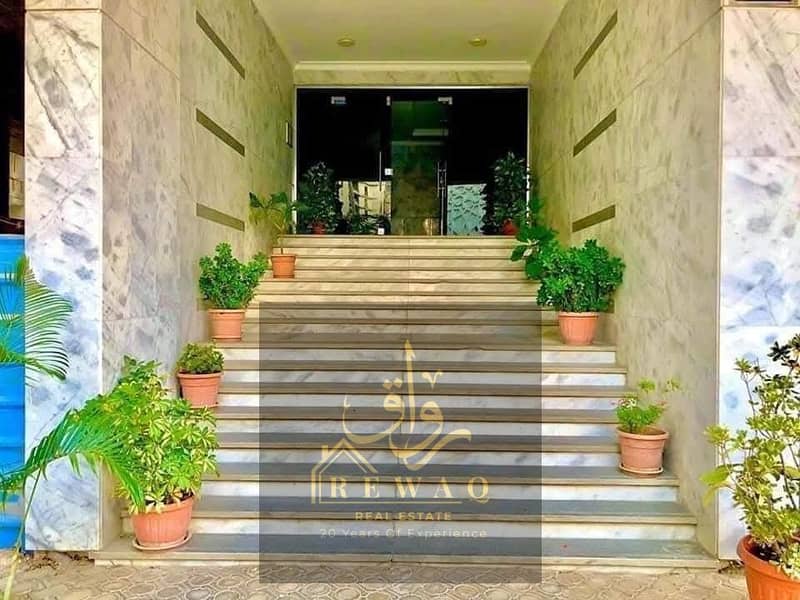 7 b585ffbe-2d27-425a-b25b-6fd2ad395685. jpeg