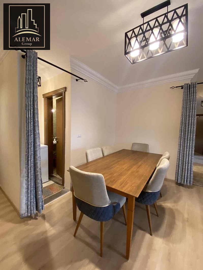 8 060c33fc-46ad-4f17-8d4f-9418f783c793. jpg