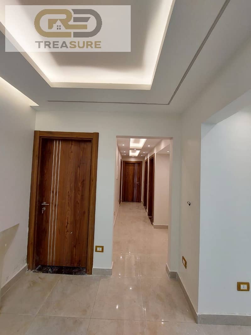 7 WhatsApp Image 2025-12-04 at 5.23. 43 PM (1). jpeg