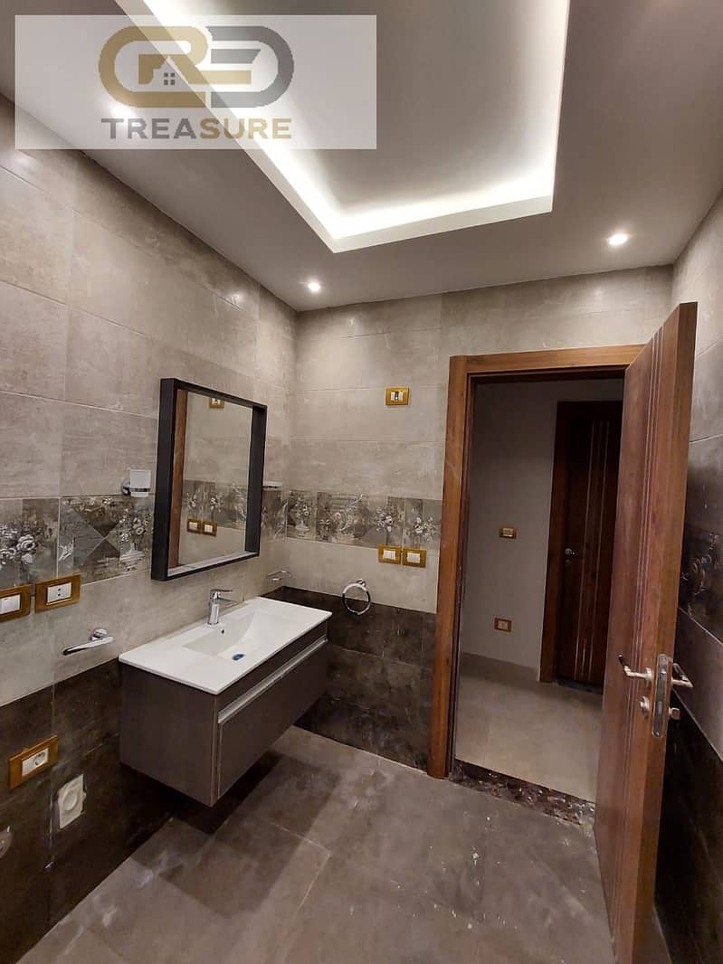 15 WhatsApp Image 2025-12-04 at 5.23. 42 PM (1). jpeg