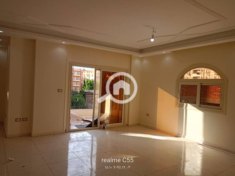 9 WhatsApp Image 2025-12-04 at 17.12. 14 (2). jpeg