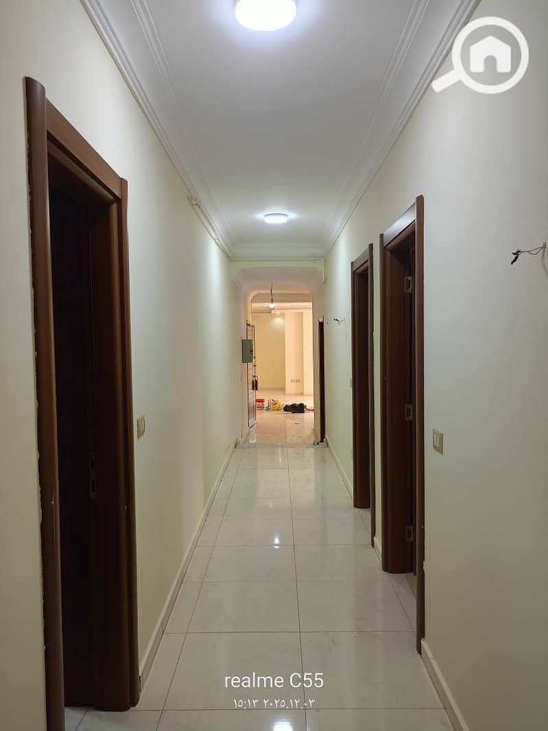 10 WhatsApp Image 2025-12-04 at 17.12. 14 (1). jpeg