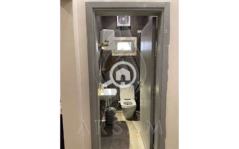 8 WhatsApp Image 2025-09-15 at 5.49. 23 PM. JPG