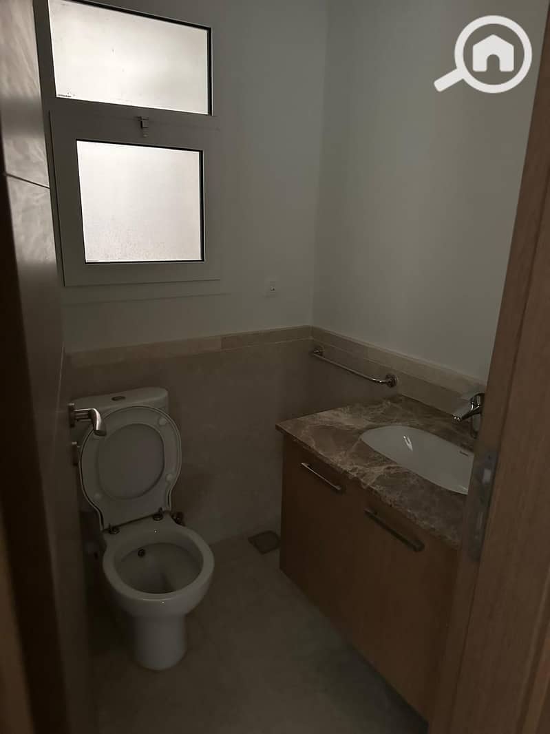 8 IMG-20251204-WA0045. jpg