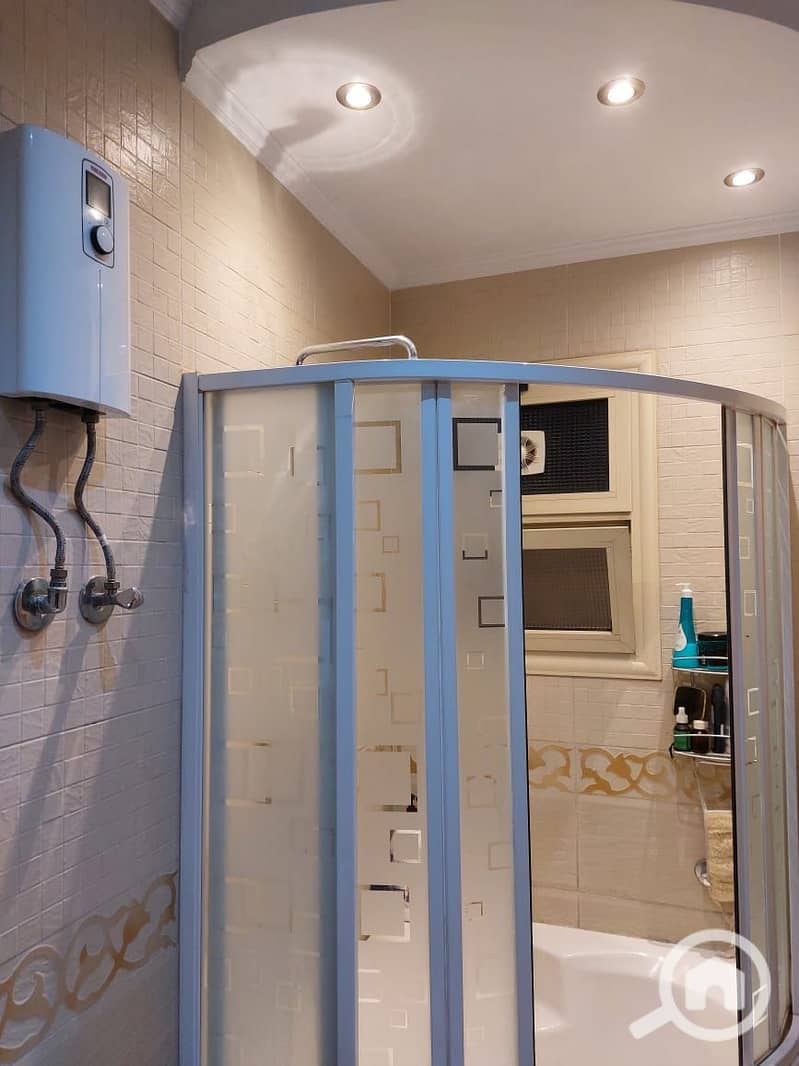 7 WhatsApp Image 2025-12-04 at 13.00. 33 (1). jpeg