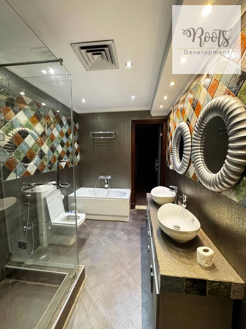 24 WhatsApp Image 2025-12-01 at 12.10. 08 PM. jpeg