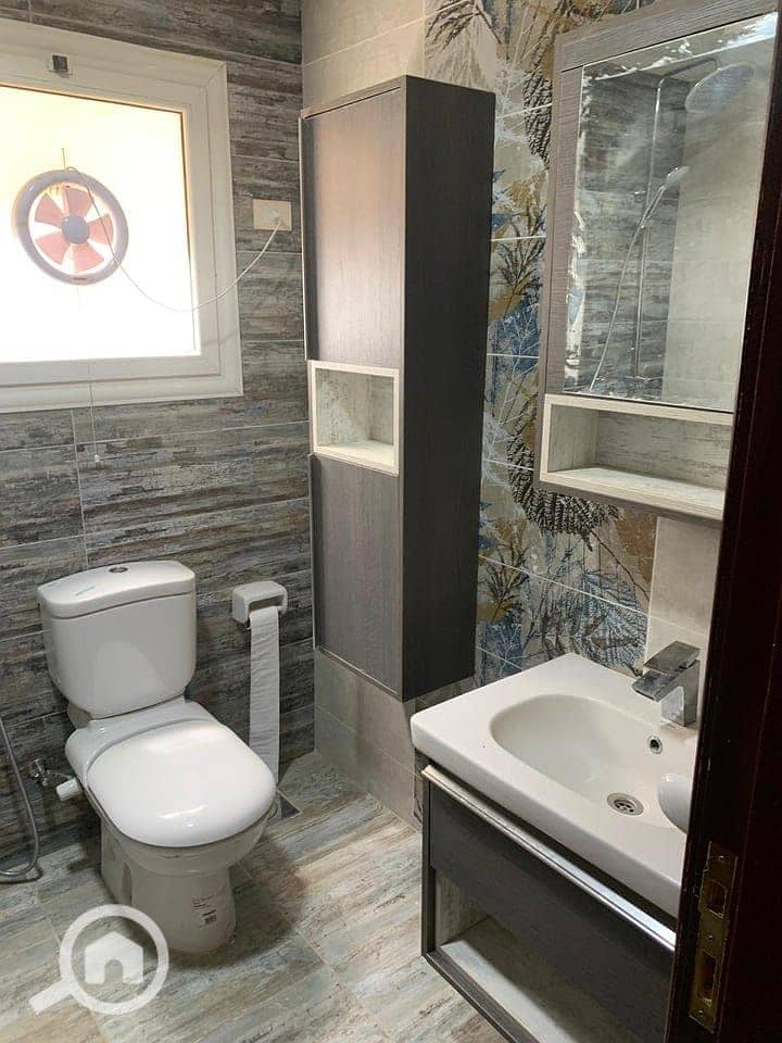 10 da636754-3751-4398-aef7-3f050dc9c8e5. jpeg