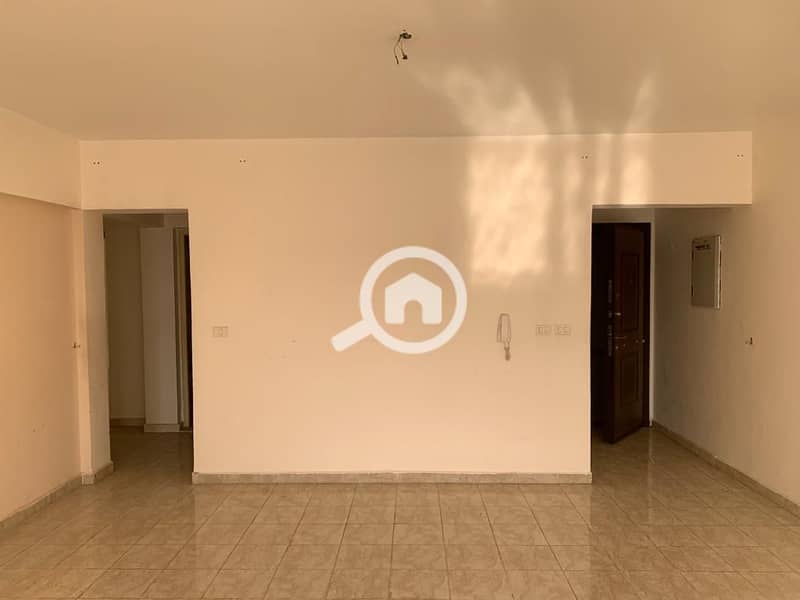 4 45c00ad6-72ca-44d6-941e-43d97c8484d1. jpeg