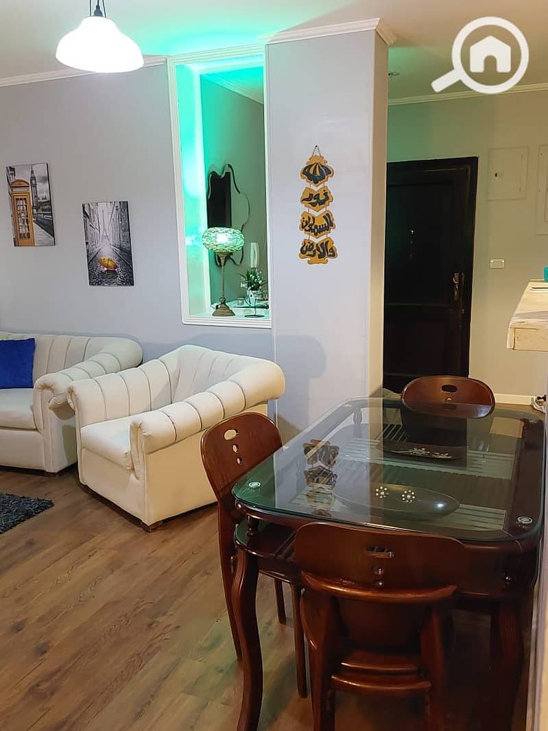 3 6536b0f0-db19-4947-ab29-07fb65901ba7. jpeg