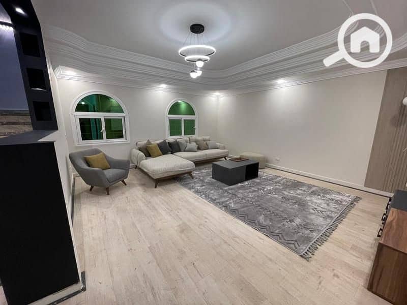 6 1f5d2bbb-230d-4695-8a70-afd2937f7f65. jpg