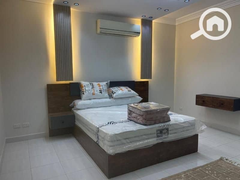 11 15de8b1c-d19b-4c8f-bcc1-5bf5f1e41e34. jpg