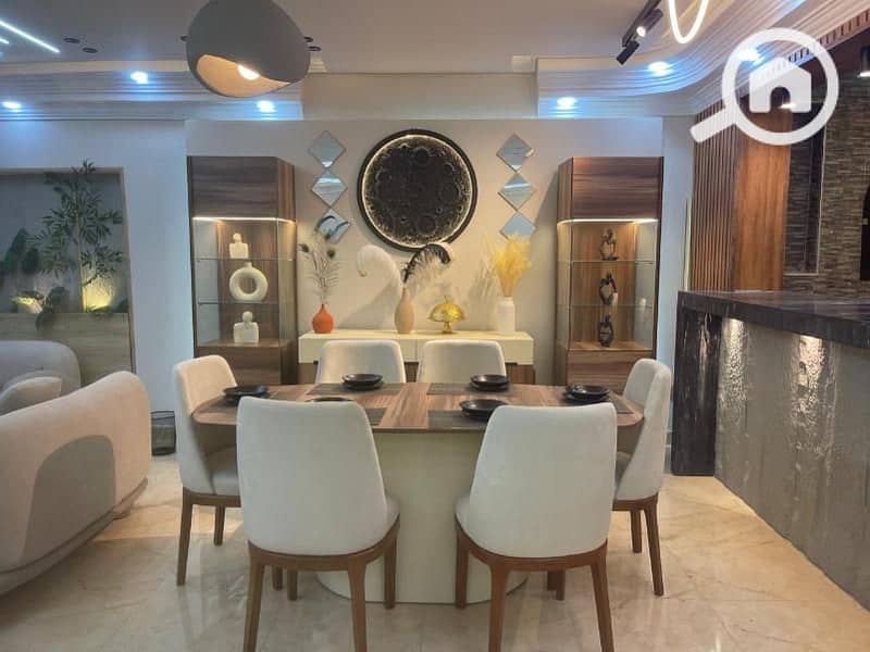 16 280c3692-d766-47fa-8ec7-19ff0807551a. jpg