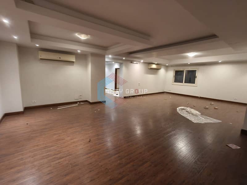 13 WhatsApp Image 2025-12-04 at 18.29. 37_0689de12. jpg