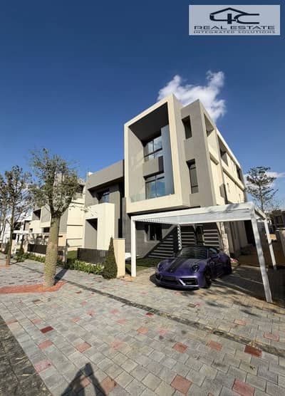 4 Bedroom Villa for Sale in New Cairo, Cairo - WhatsApp Image 2025-12-03 at 3.15. 59 PM. jpeg