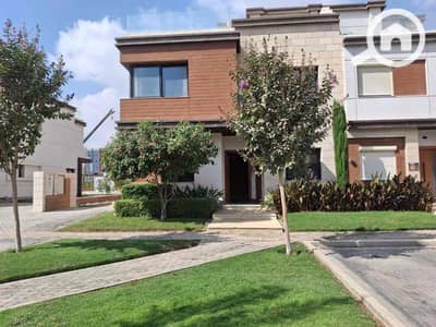 تاون هاوس 5 غرف نوم للبيع في القاهرة الجديدة، القاهرة - ec50e114-5f7d-4b6d-926f-13f181345047. jpg