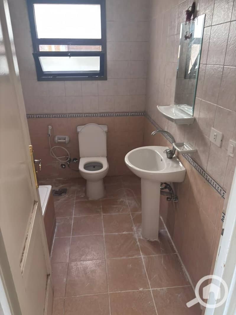 9 WhatsApp Image 2025-12-04 at 4.07. 03 PM (3). jpeg