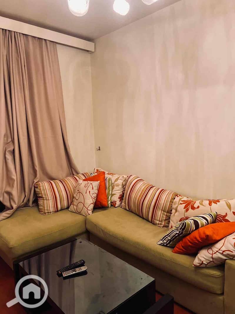 8 4c092b15-90cd-46ec-a95b-59c901aa1f04. jpg