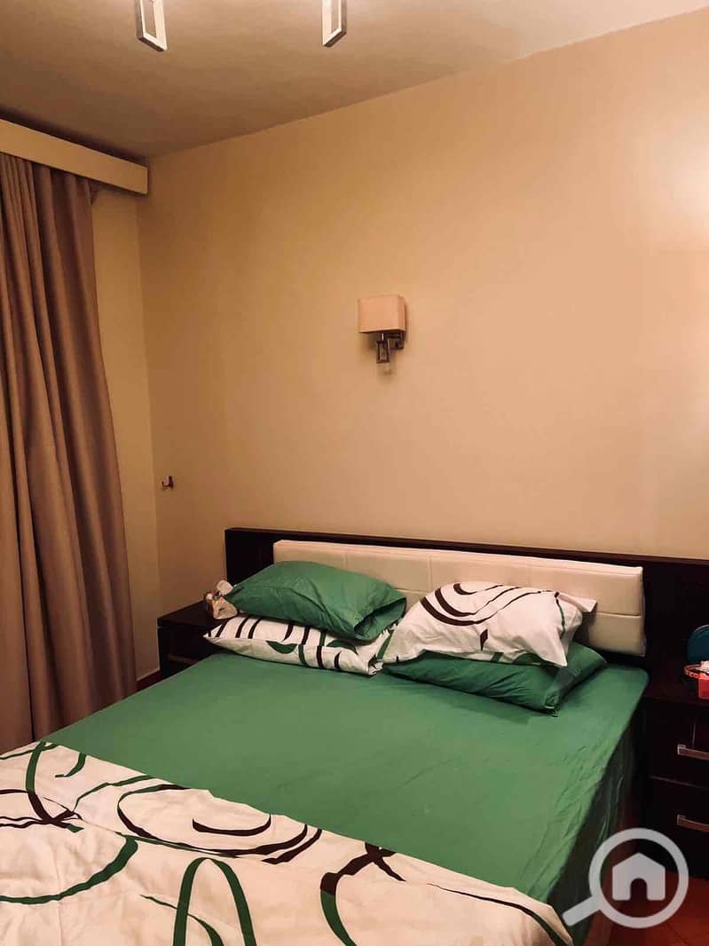 9 320bf92a-96f8-416b-a55b-64ba57e3ff45. jpg