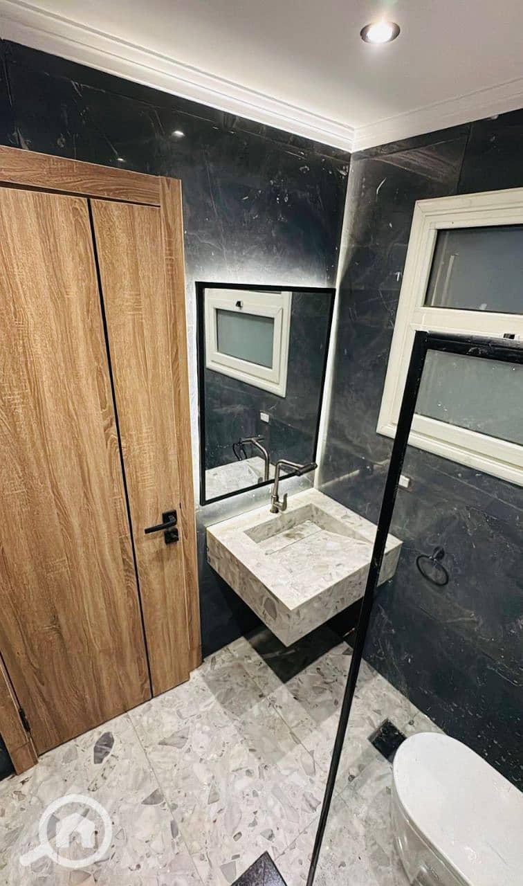 7 IMG_20251204_195846_0571. jpg