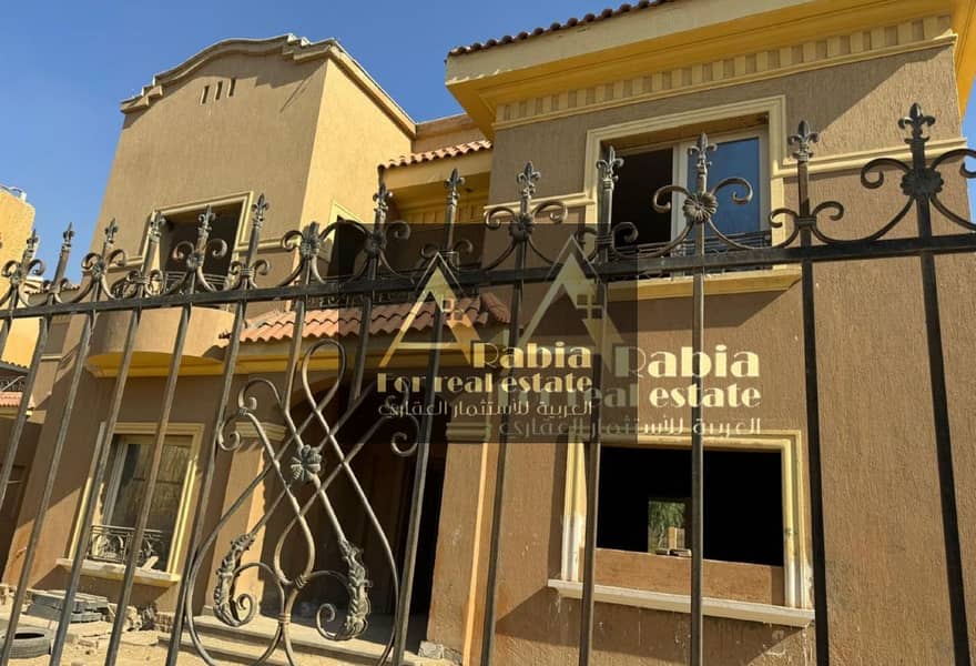 12 4700896f-f3f3-4547-8470-6d1e1bf5e917. jpg