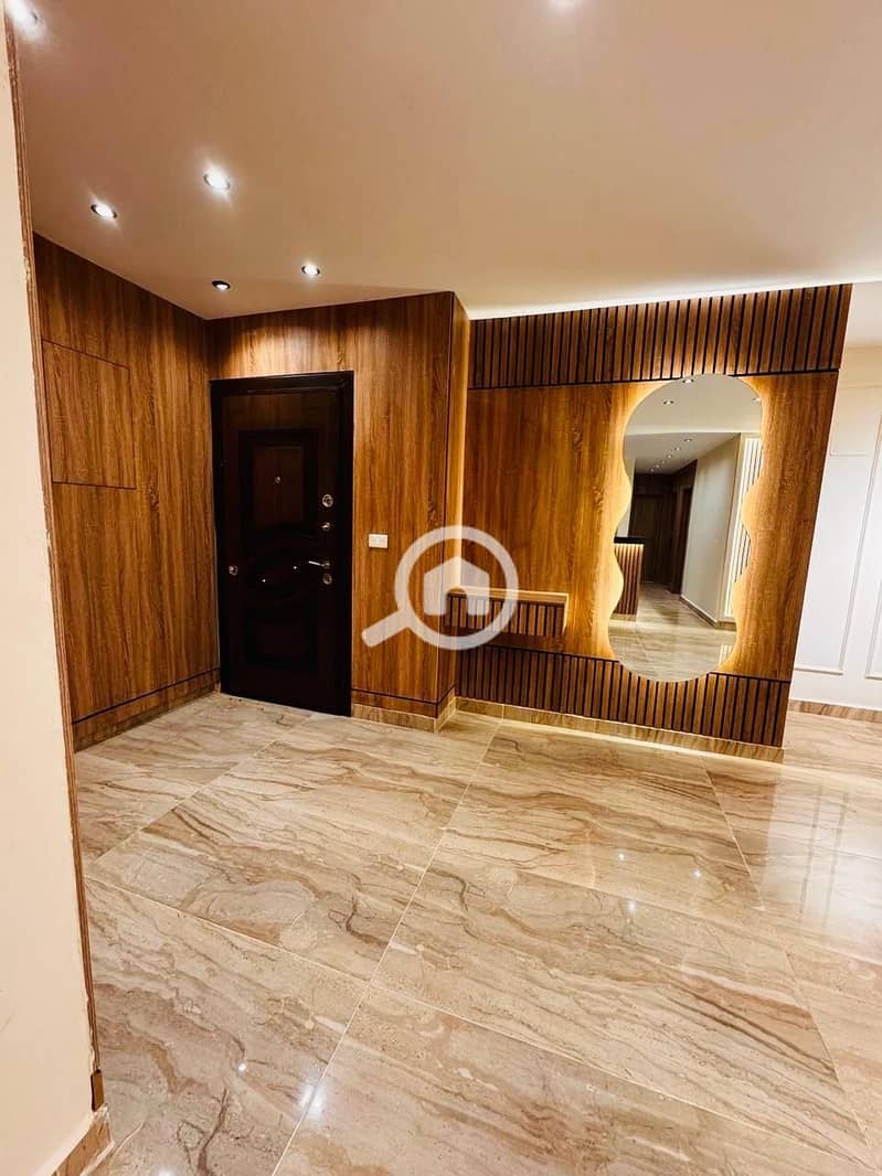 2 99fe83965049418c9e319827443f2a39. jpg