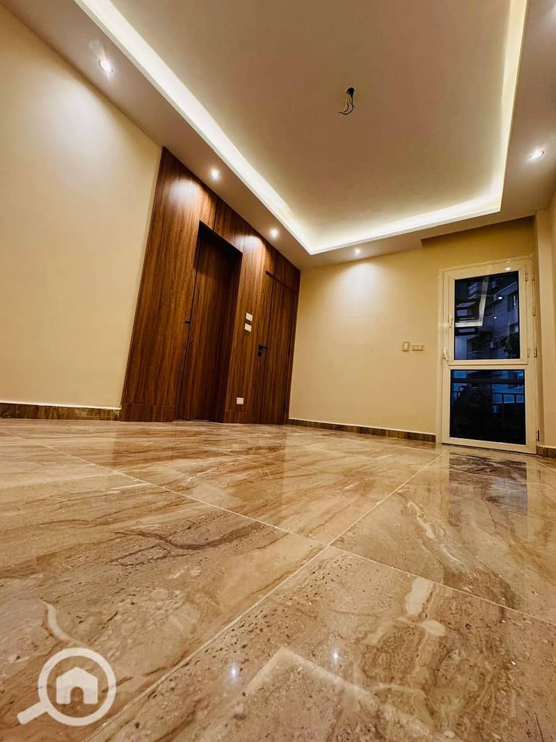 5 8dd3f158651f4ccc89bb285abee75d1b. jpg