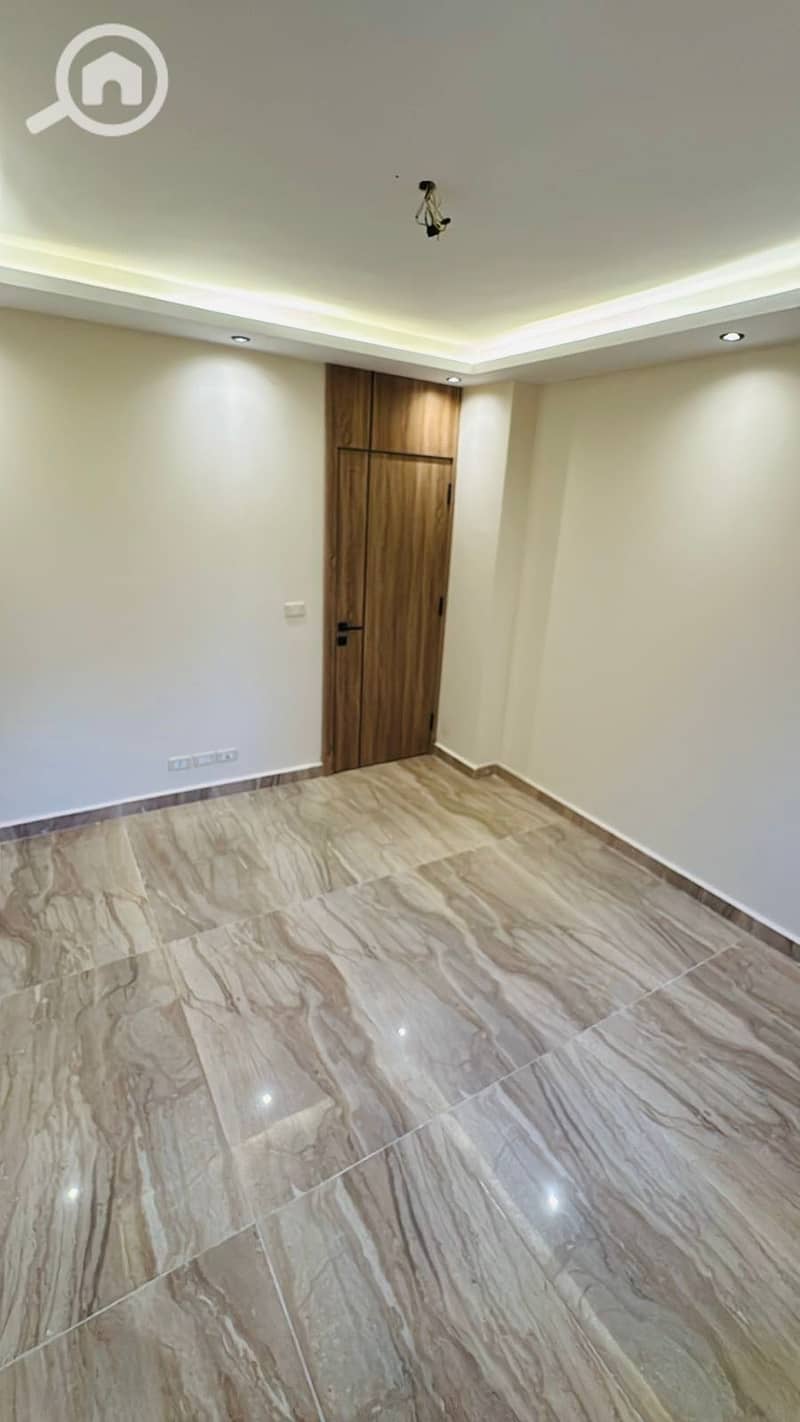 9 90faeab8f5bd49619870decec7ae9713. jpg