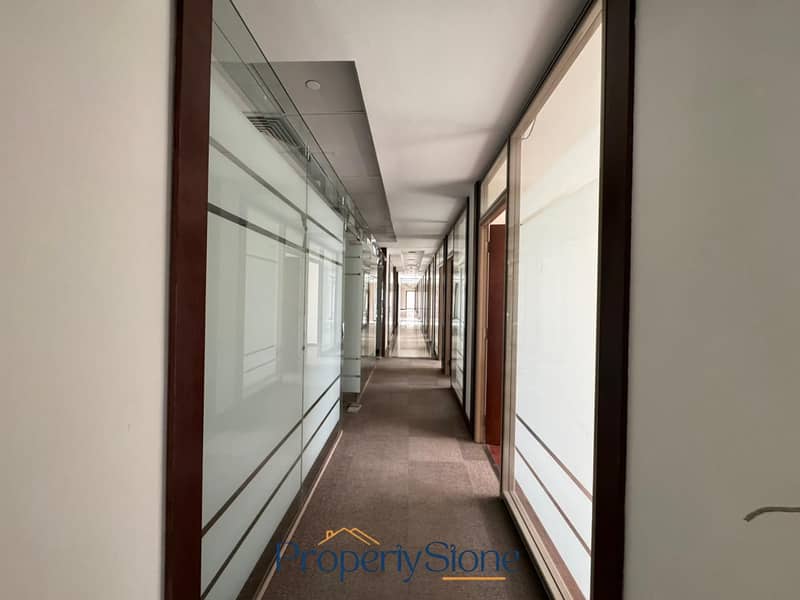 12 WhatsApp Image 2025-12-04 at 6.47. 12 PM (2). jpeg