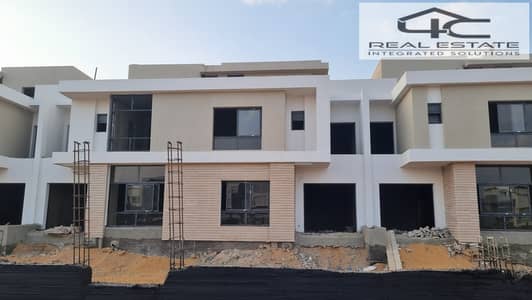 4 Bedroom Twin House for Sale in New Cairo, Cairo - WhatsApp Image 2024-11-07 at 9.42. 54 PM. jpeg 4 Bedroom Twin House for Sale in New Cairo, Cairo - WhatsApp Image 2024-11-07 at 9.42. 54 PM. jpeg