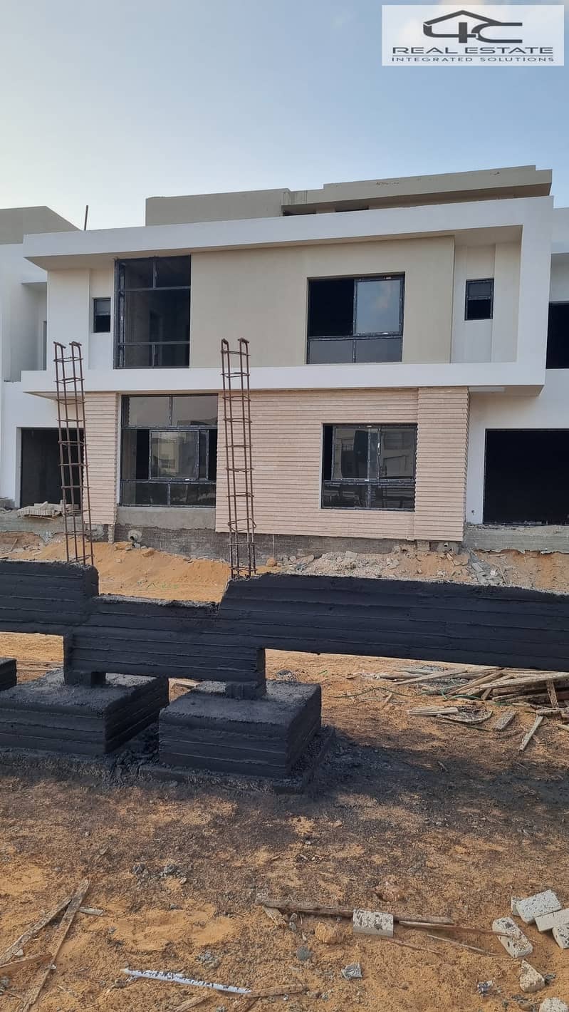 6 WhatsApp Image 2024-11-07 at 9.43. 43 PM. jpeg