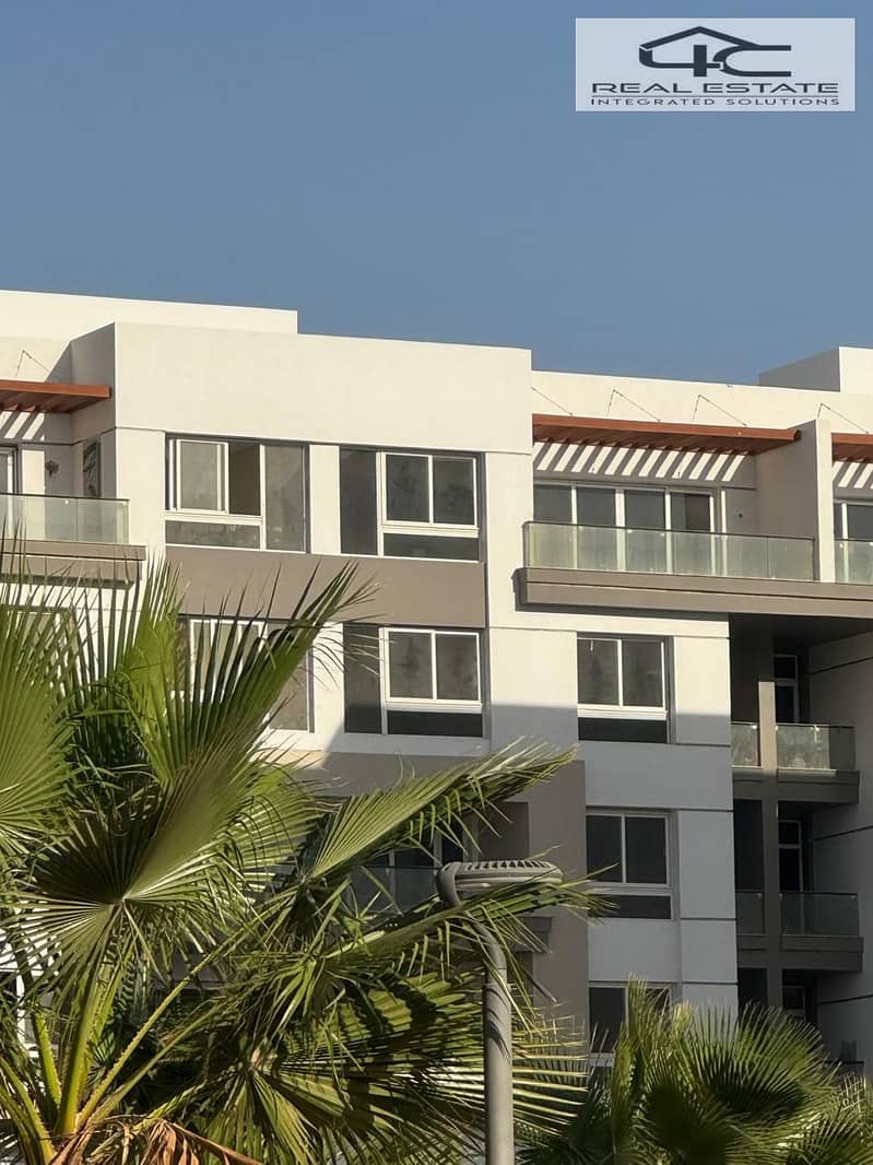 10 WhatsApp Image 2024-10-30 at 2.31. 54 PM. jpeg