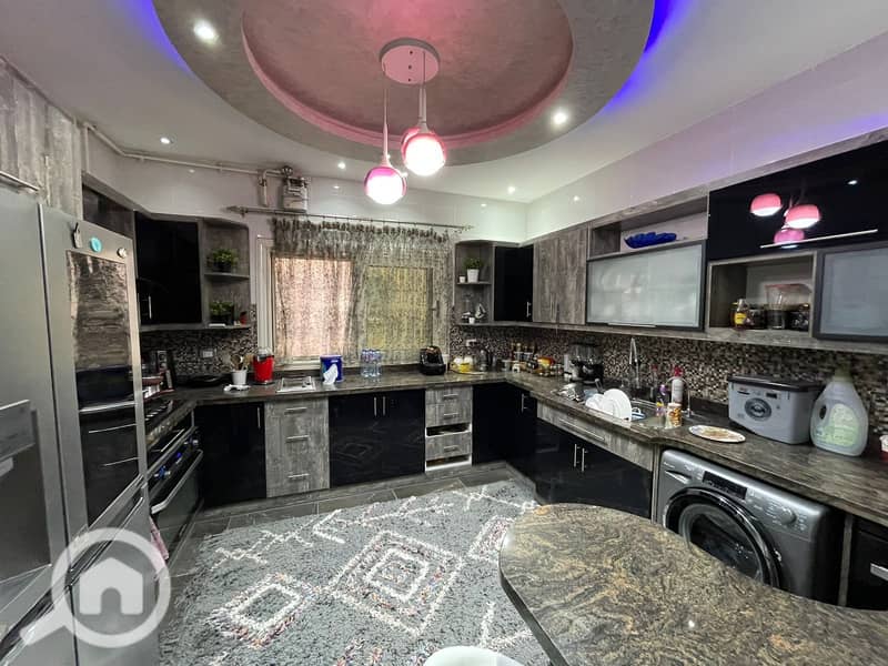 4 4505979f-7379-4cac-8ffb-91e4dadcae03. jpeg