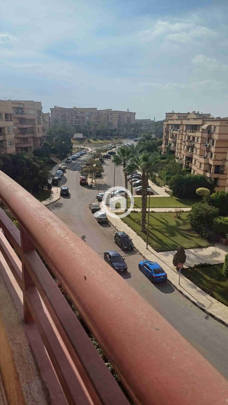 7 e10deeac-4b0e-4b0d-a008-aef42ea4a6dc-1_all_2480. jpg