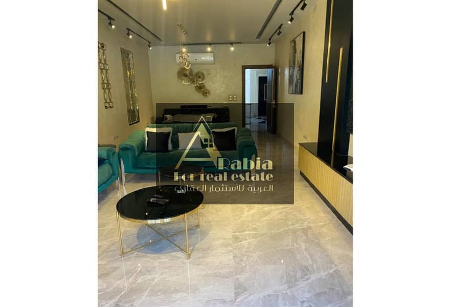 2 c349c0d2-0fec-411f-94ea-a28d64a10470. jpg