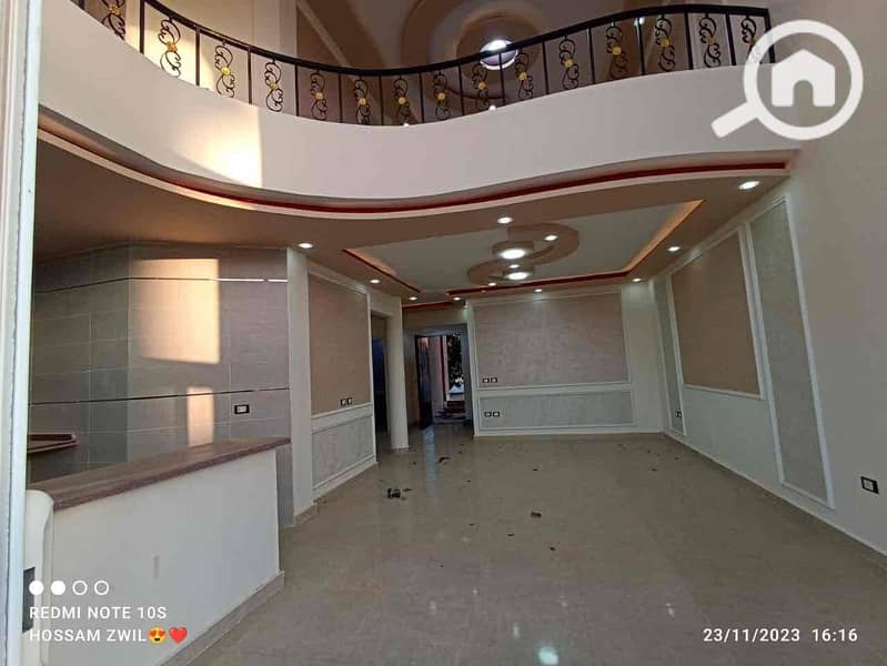 33f9c1ee-bc11-4732-83c3-5daa278b7124. jpg