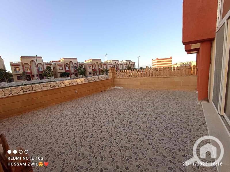 4 9783b0d7-1f4a-47ca-a997-438e97ed6347. jpg