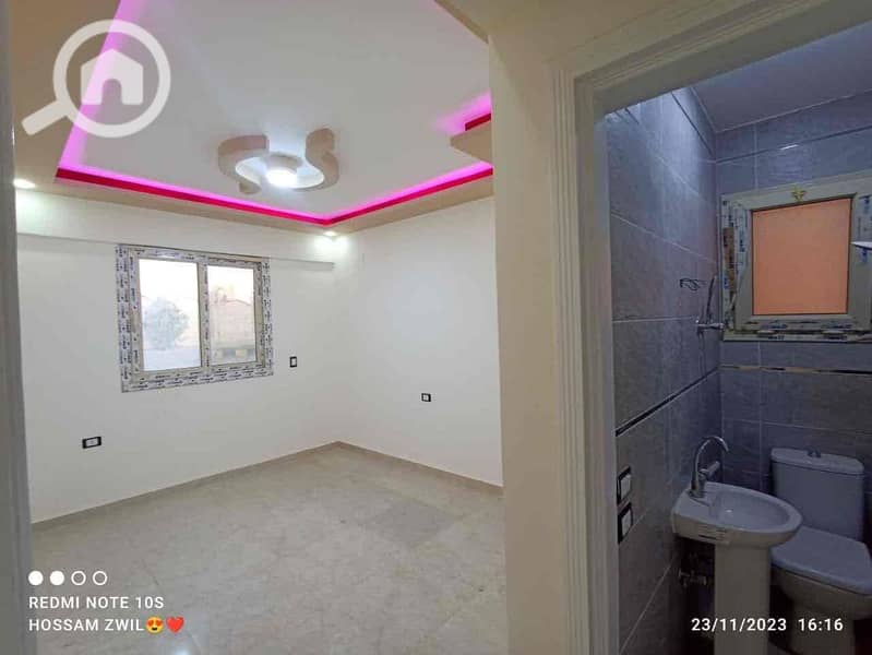 7 a2767ce0-1b86-405f-a30e-9750499b80b8. jpg