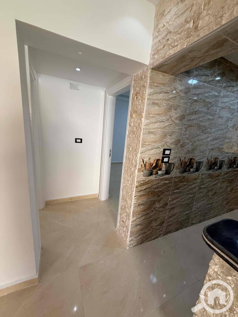 8 bd248a20-4d75-4b42-81a9-403f15401381. jpg