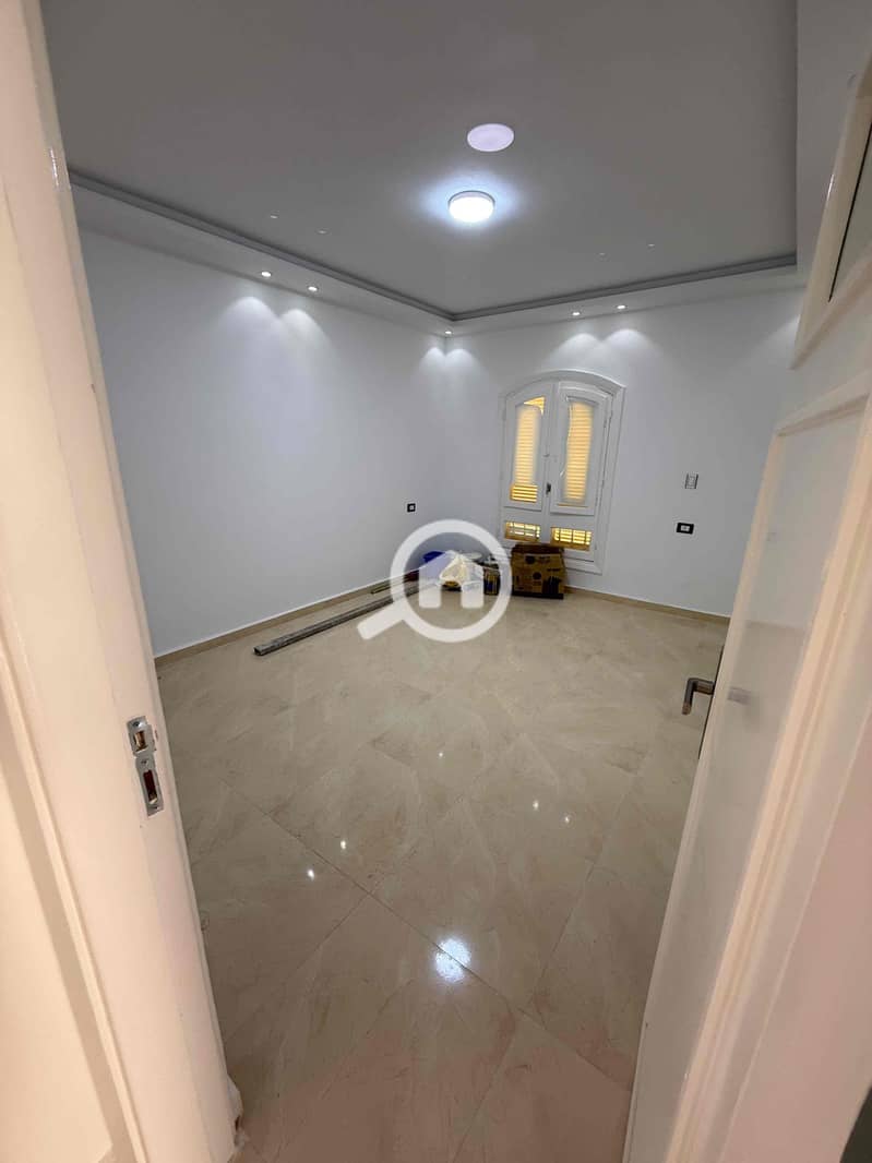 11 b0bba952-762b-495a-ae25-dcdb10fbef07. jpg