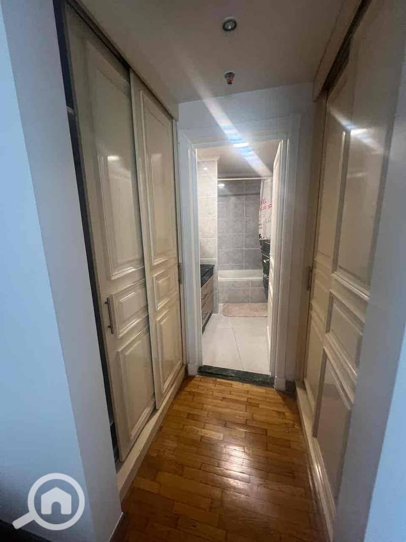 8 8e17cc59-ccb1-4773-909c-24959c862bab. jpg